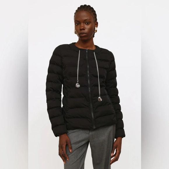 Moschino Black Chained Puffer Jacket size 6 - Picture 1 of 13